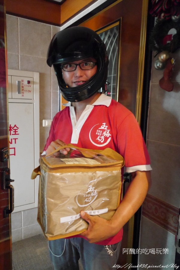 小產餐三餐現煮即送