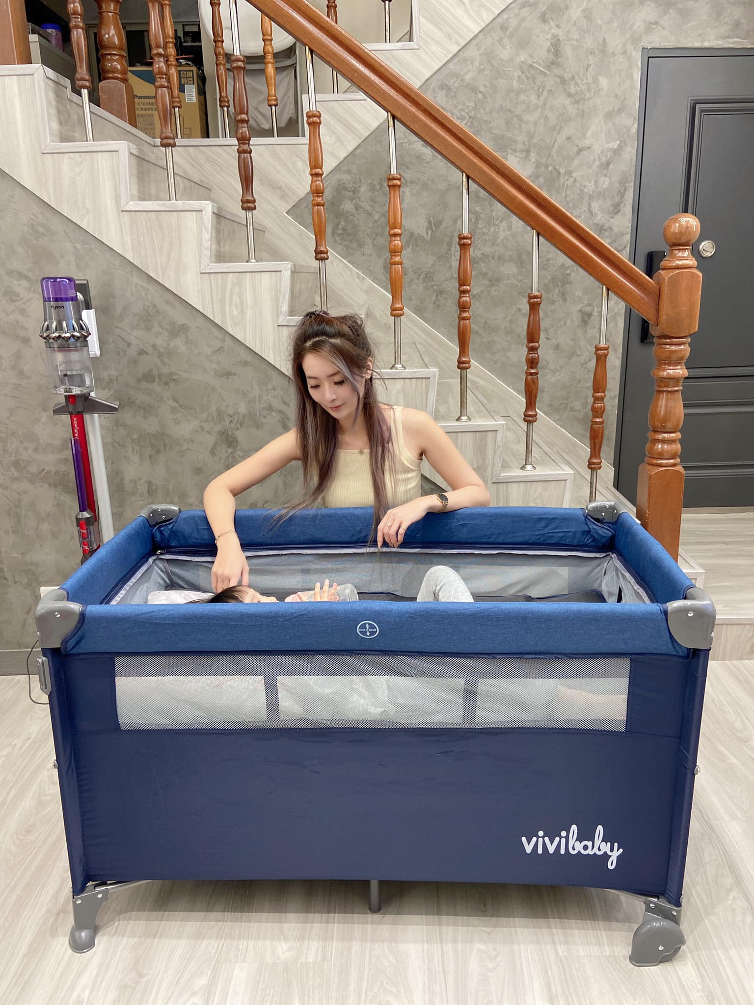 恩妞從小用到大的 #VIVIBABY多功能嬰兒床,是身邊的媽媽朋友用過極力推薦的 | STBABY聖嬰官方網站-母嬰及寵物用品代理