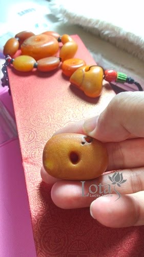 Lotas(K)老蜜(骨董蜜蠟介紹) | Lotas琥珀蜜蠟珊瑚正念寶石