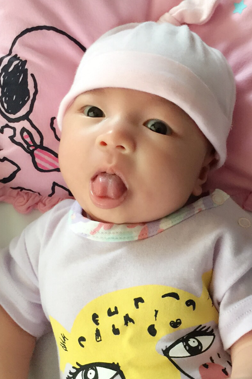 伊正女兒步步