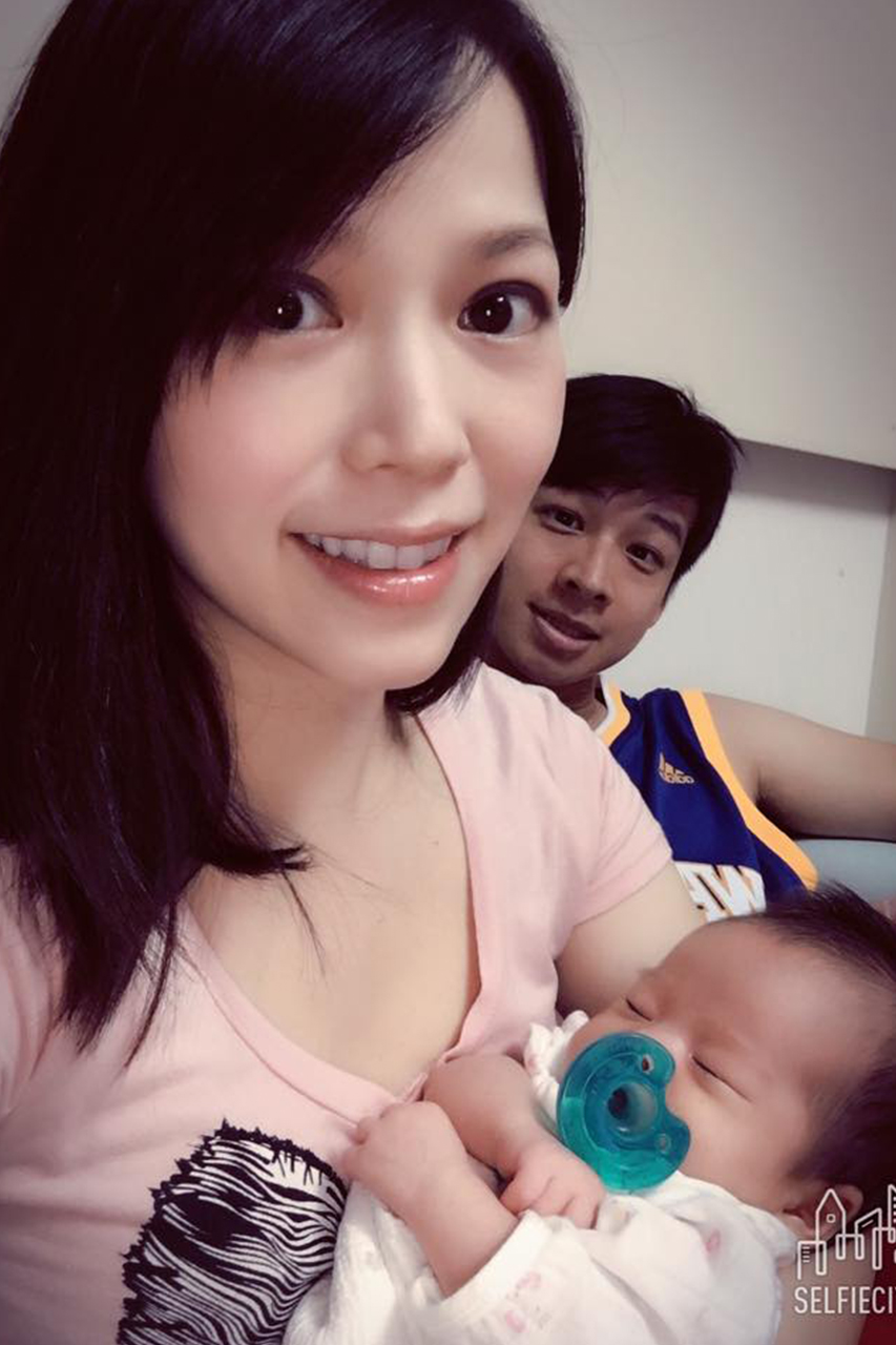 主播陳智菡一家人